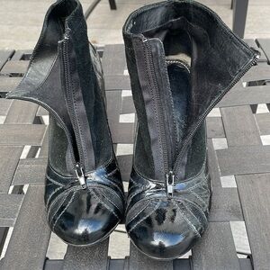 JUMP Bulah Black Patent & Suede Cone Heel Zipper Front Size 11 Boots